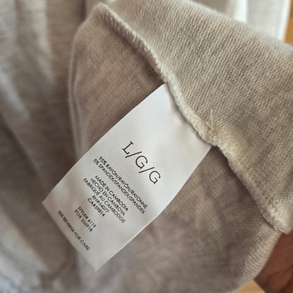 Cabi 6119 Snap Shoulder Sweatshirt Gray Large Soft Top Long Sleeve Fall Cozy - Picture 6 of 7